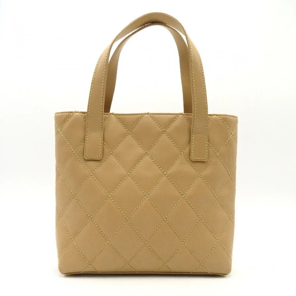 Authentic Matelasse Leather Handbag - Picture 2 of 15